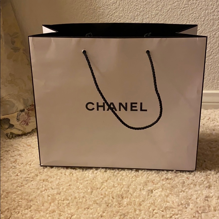 Authentic Medium Chanel Gift Bag